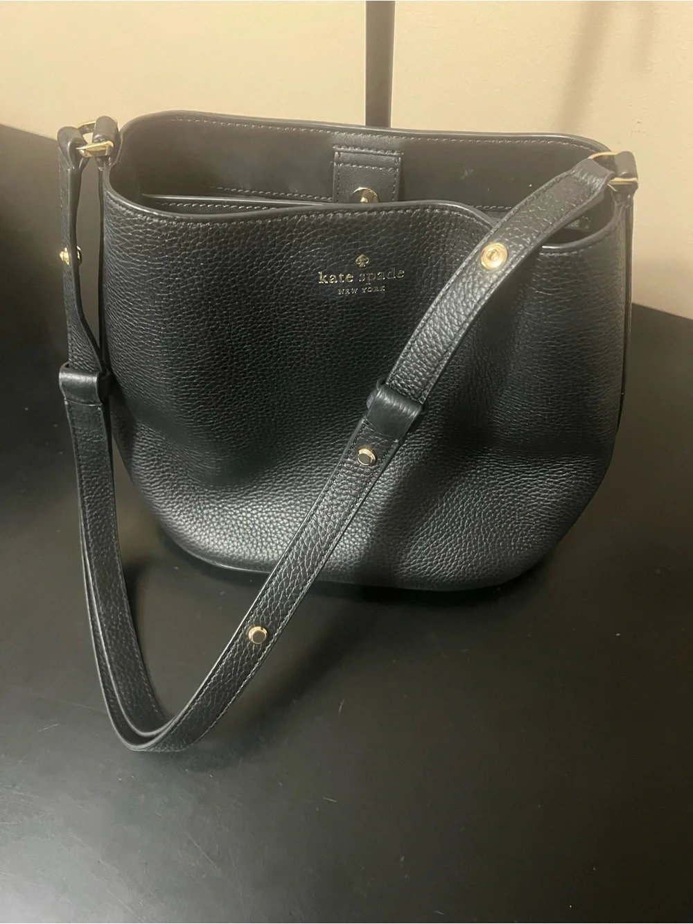 kate spade Julia Medium Bucket Bag Black Pebbled Leather Adjustable Strap